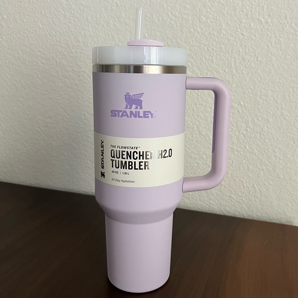 Stanley THE QUENCHER H2.0 FLOWSTATE™ TUMBLER (SOFT MATTE) | 40 OZ | ORCHID
